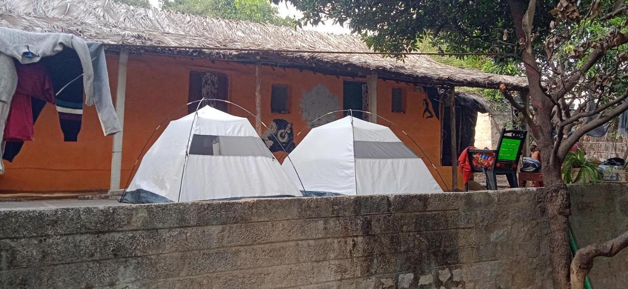 Drunken Monkey Camping Site Otel Hampi Dış mekan fotoğraf
